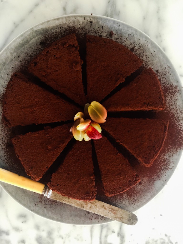 עוגת שוקולד הפוכה