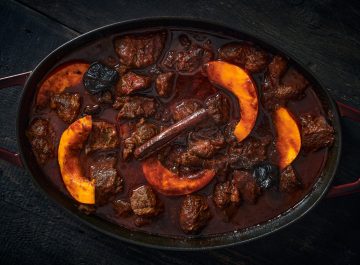 תבשיל קדירה של בשר ודלעת